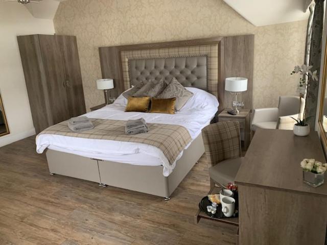Pathhead The Stair Arms Hotel מראה חיצוני תמונה