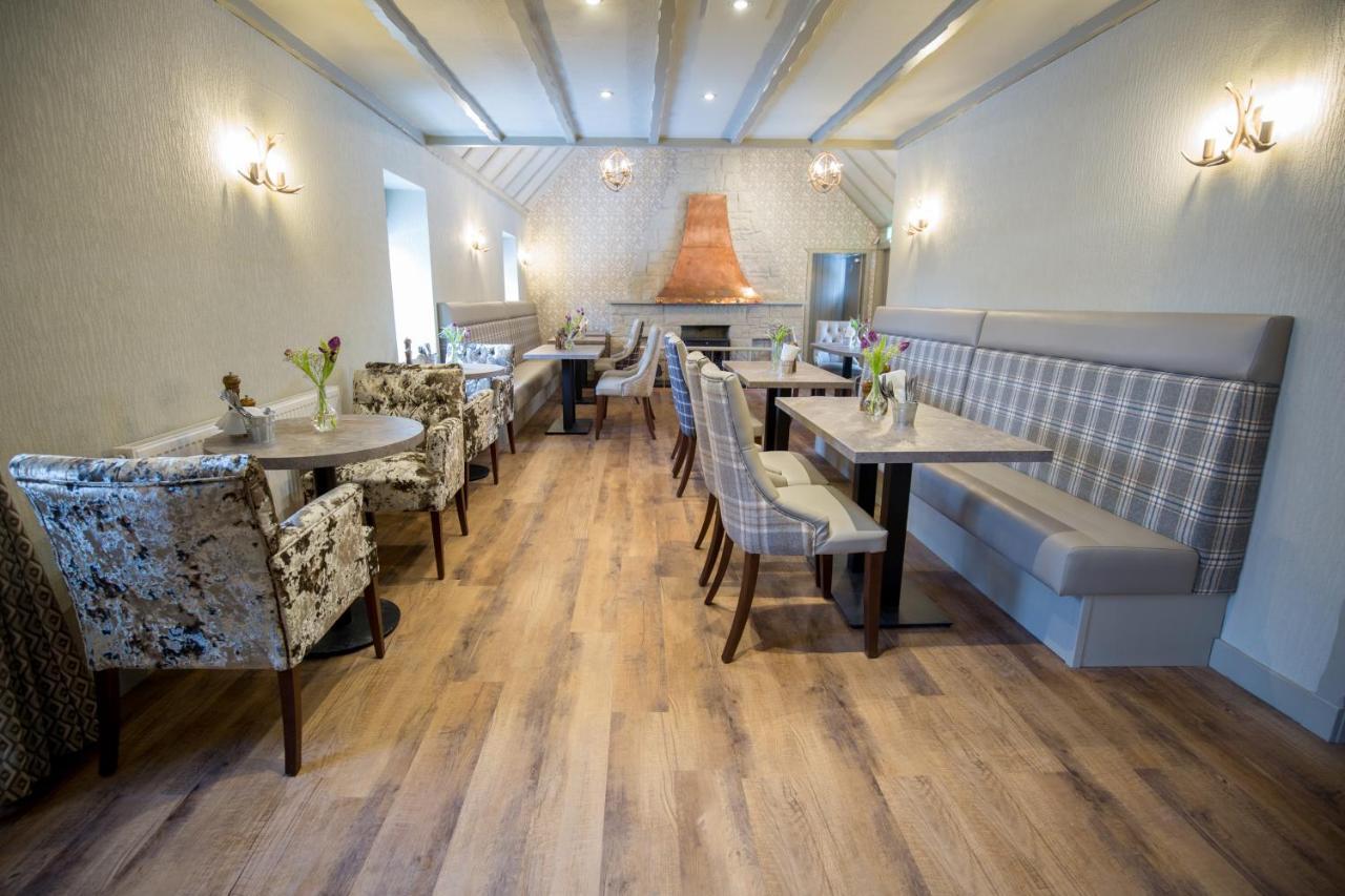 Pathhead The Stair Arms Hotel מראה חיצוני תמונה