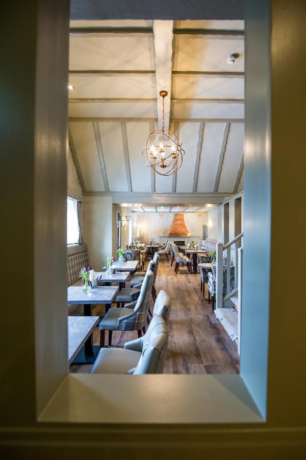 Pathhead The Stair Arms Hotel מראה חיצוני תמונה